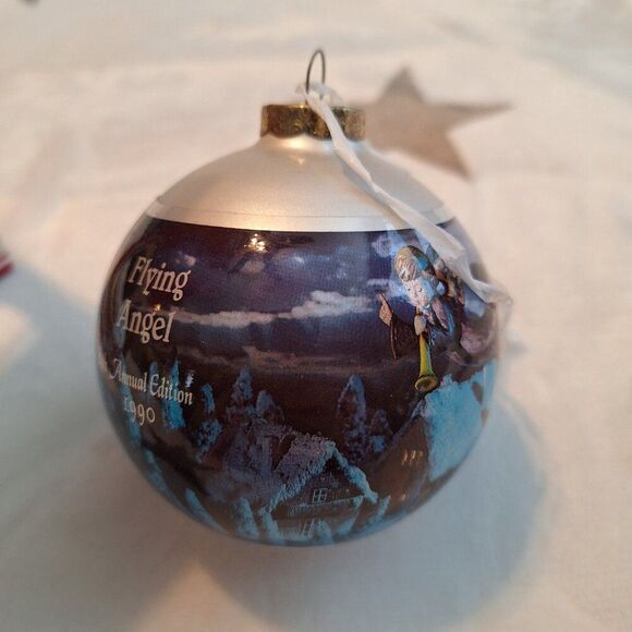 Vintage 1990 Hummel Glass Christmas Ornament Flying Angel 8th Annual Edition - Picture 5 of 6